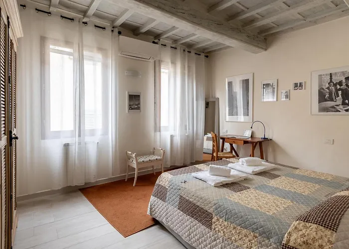 San Cristofano Blu Santa Croce, شقة فلورنس